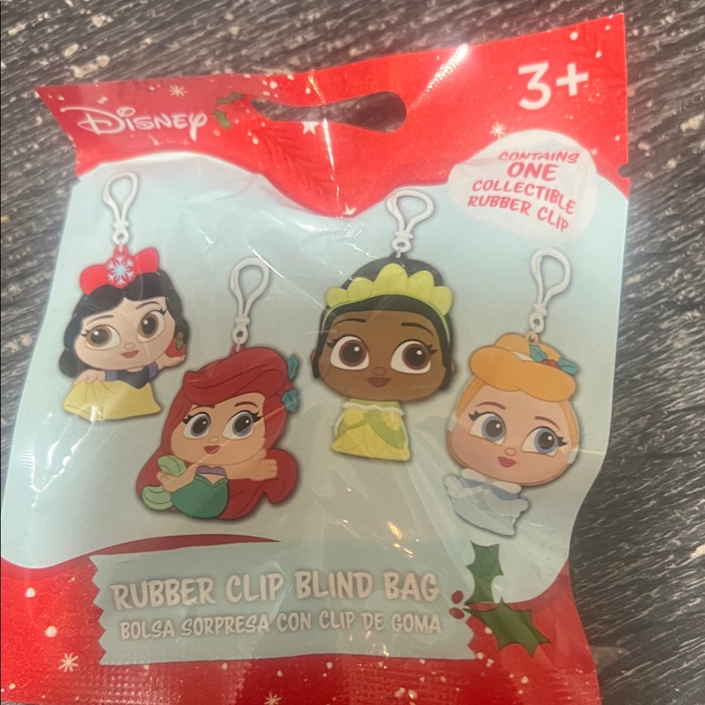 Disney Princess Rubber Clip Blind Bag - Red and Blue lot of 4